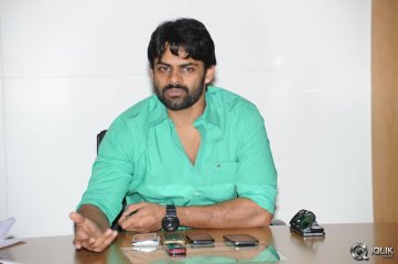 Sai Dharam Tej Interview About Pilla Nuvvu Leni Jeevitham